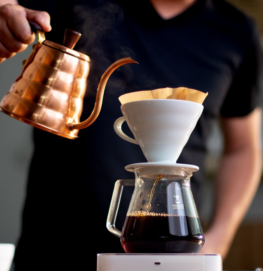 V60 coffee outlet maker